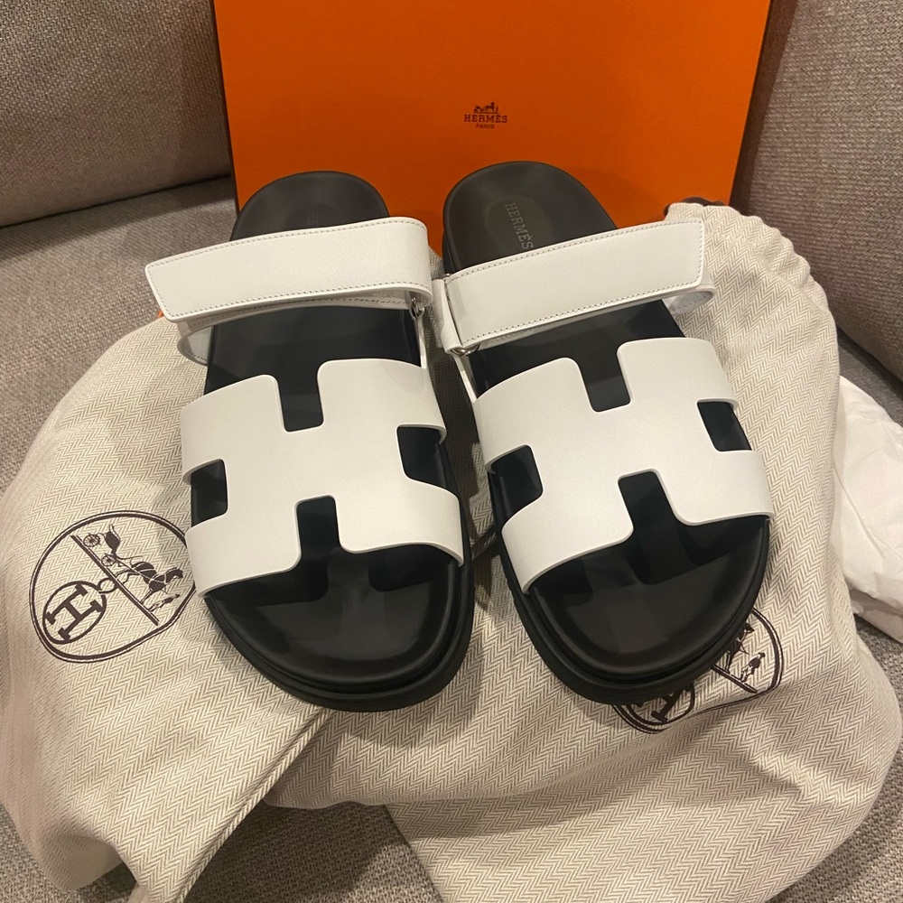 New Hermès White Chypre Sandals
